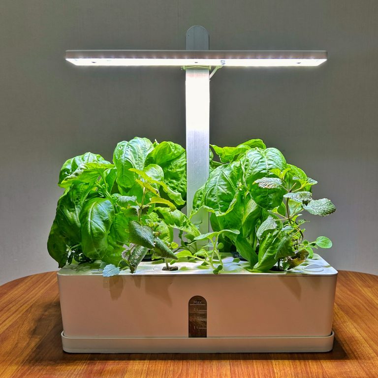 Tabletop Hydroponics Kit (Kit Only) Urban Green Dot